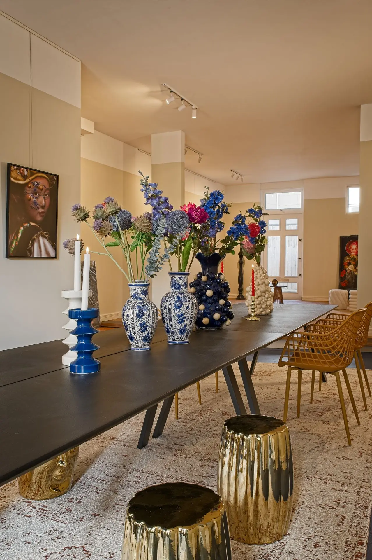 Hillywood art gallery